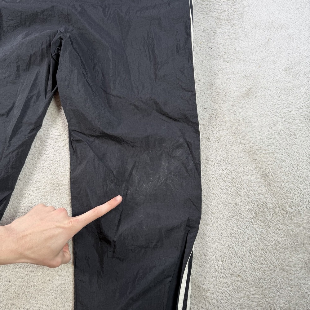Vintage Adidas Windbreaker Pants Men Medium Black Gym Drawstring Zip Ankle Nylon - Picture 11 of 12